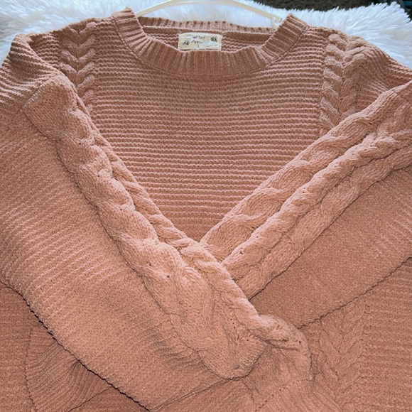 Sweater - Picture 2 of 3